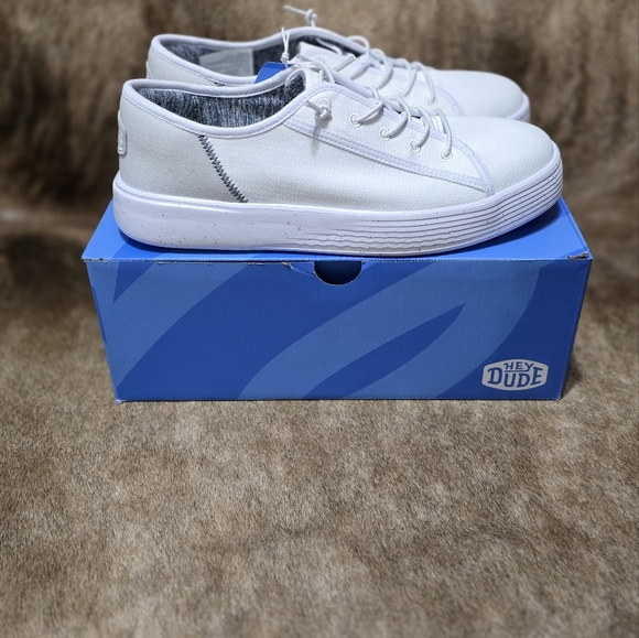 Mens Hey Dude Shoes - Picture 2 of 6